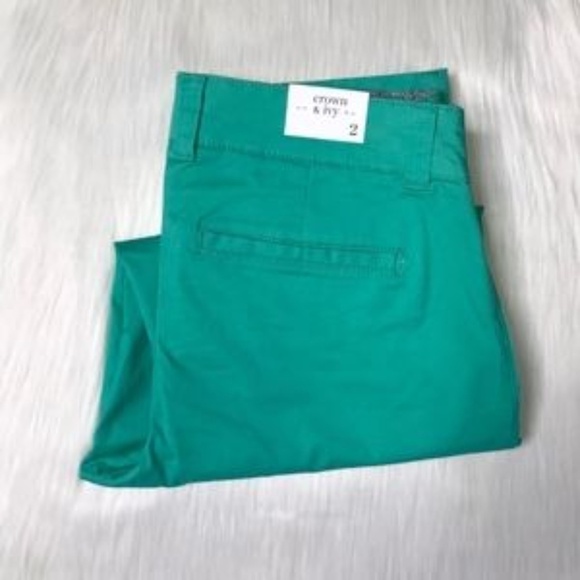 NWT crown & ivy green capris pants size 2 - Picture 2 of 5